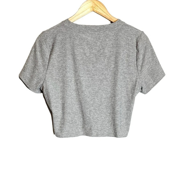 Beyond Yoga | Featherweight Under Over Cropped Tee Shirt Ultra Soft Gray - Picture 5 of 10